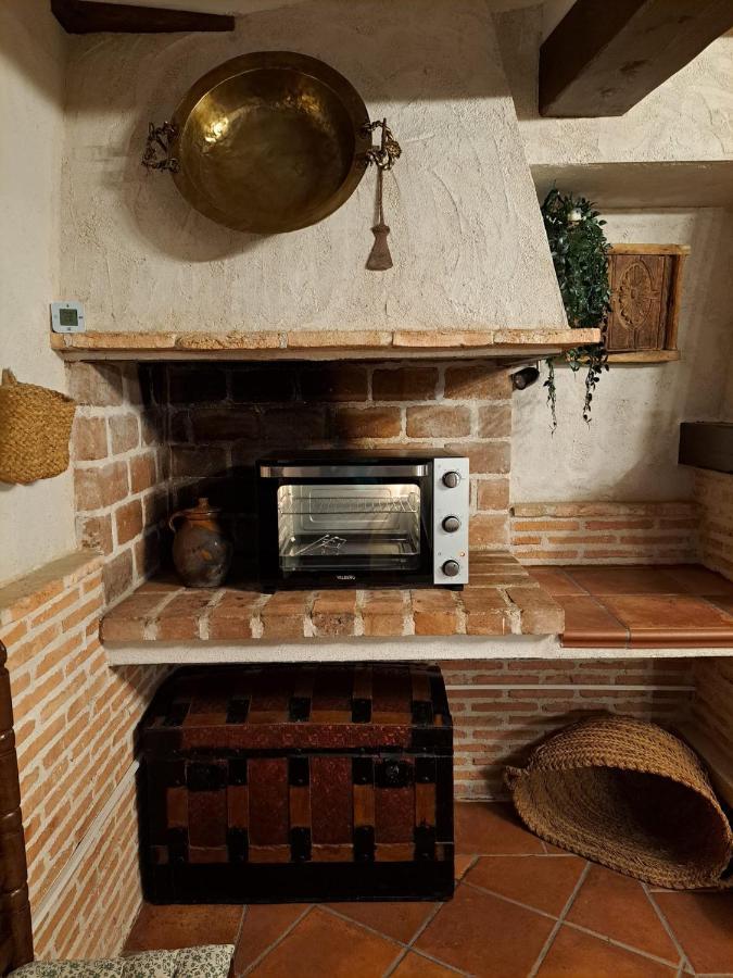Casa Rural La Bodega, Ofrece Cata De Vino Gratis Horche Екстер'єр фото