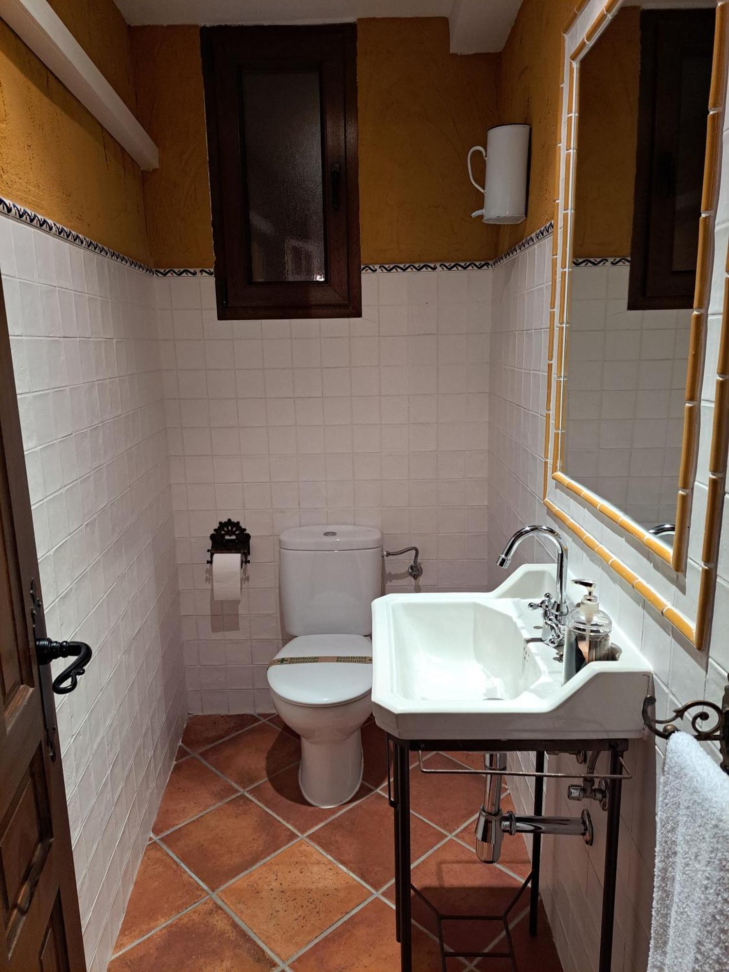 Casa Rural La Bodega, Ofrece Cata De Vino Gratis Horche Екстер'єр фото