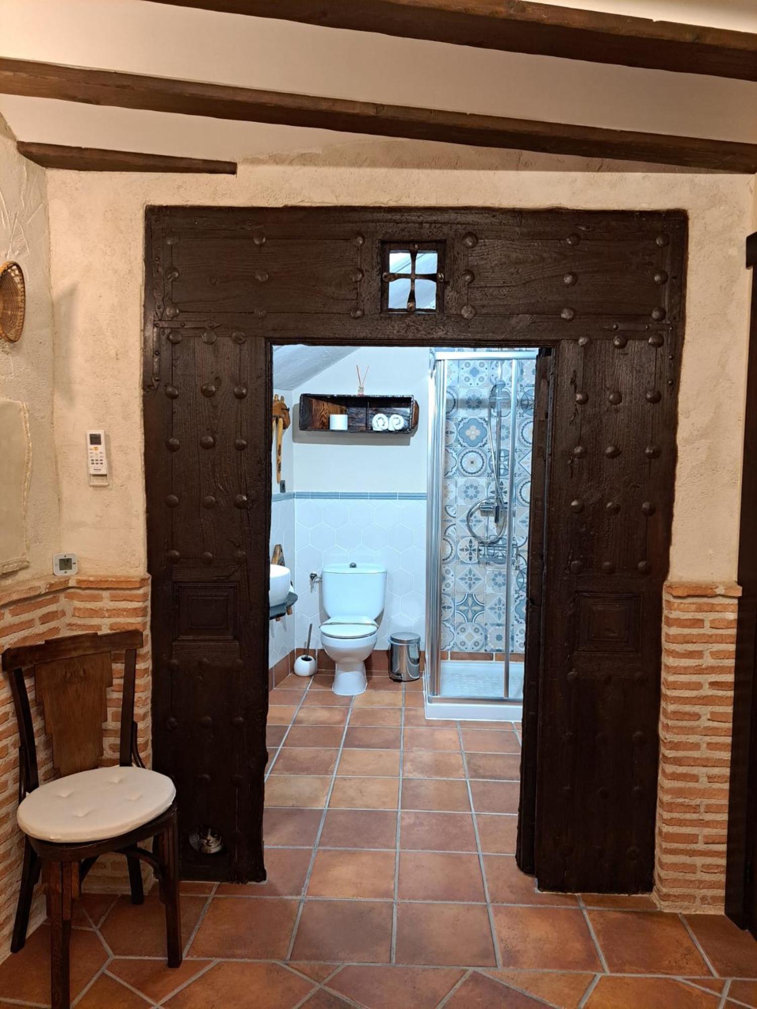 Casa Rural La Bodega, Ofrece Cata De Vino Gratis Horche Екстер'єр фото