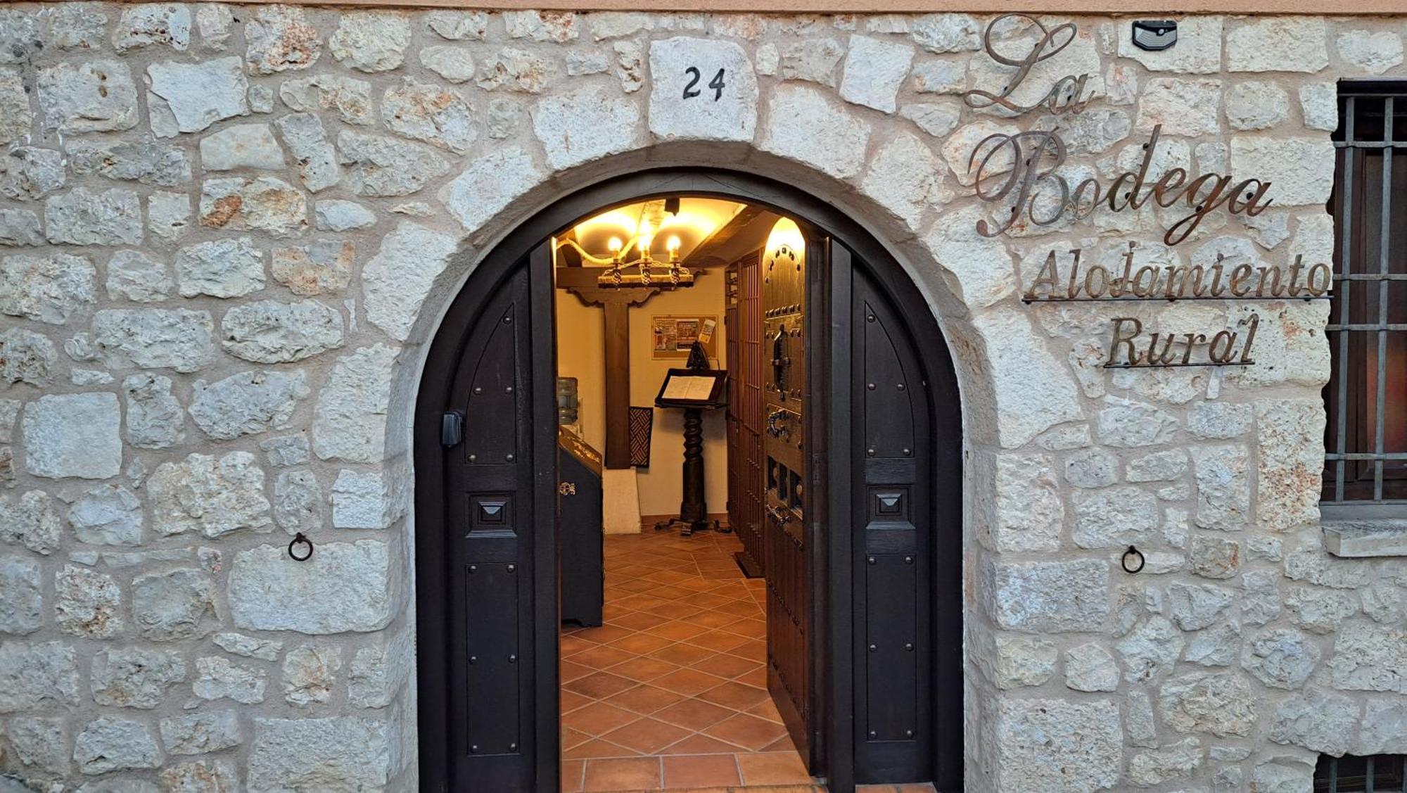 Casa Rural La Bodega, Ofrece Cata De Vino Gratis Horche Екстер'єр фото
